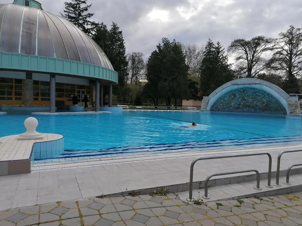 Kertesz Vendeghaz Hotel Eger Guest house