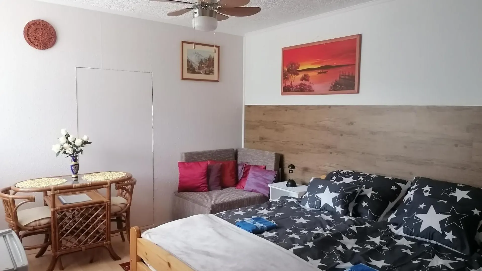 Kertesz Vendeghaz Otel Eğri