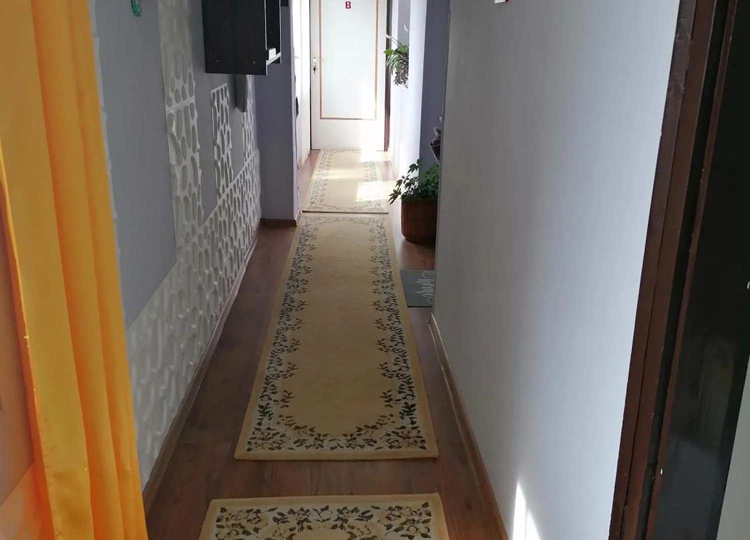 Konukevi Kertesz Vendeghaz Otel Eğri