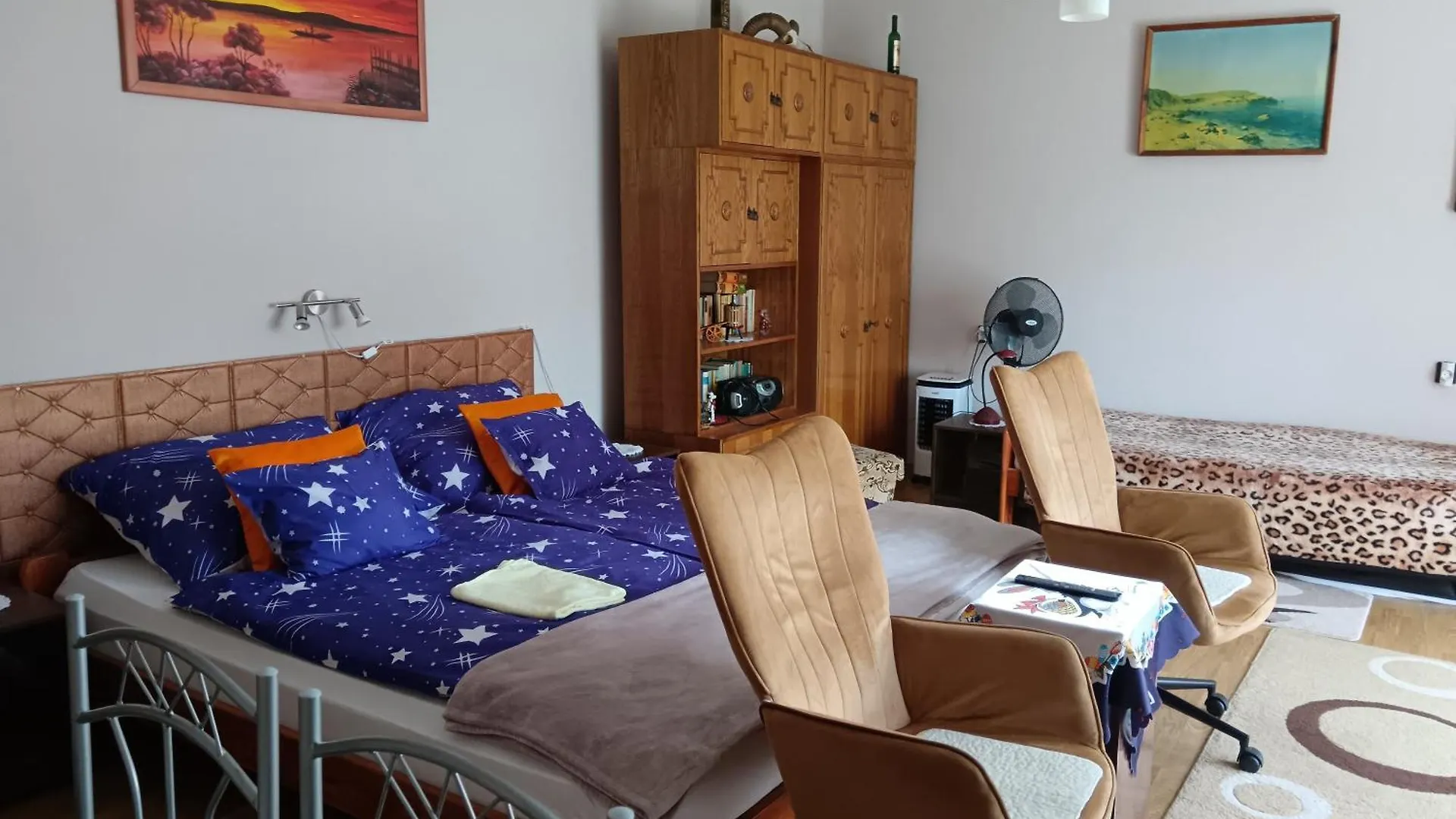 Konukevi Kertesz Vendeghaz Otel Eğri Macaristan